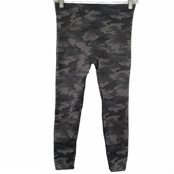 SPANX Pants - Spanx Crop Leggings Camo Print Multicolored Women's Medium PT-303
